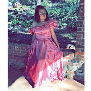 Vintage JC Penny Formal dress. 🔥